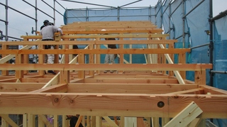 3建て方状況 (18).JPG