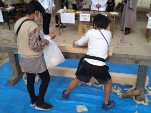 LINE_ALBUM_あそぼー広っぱ_211122_62